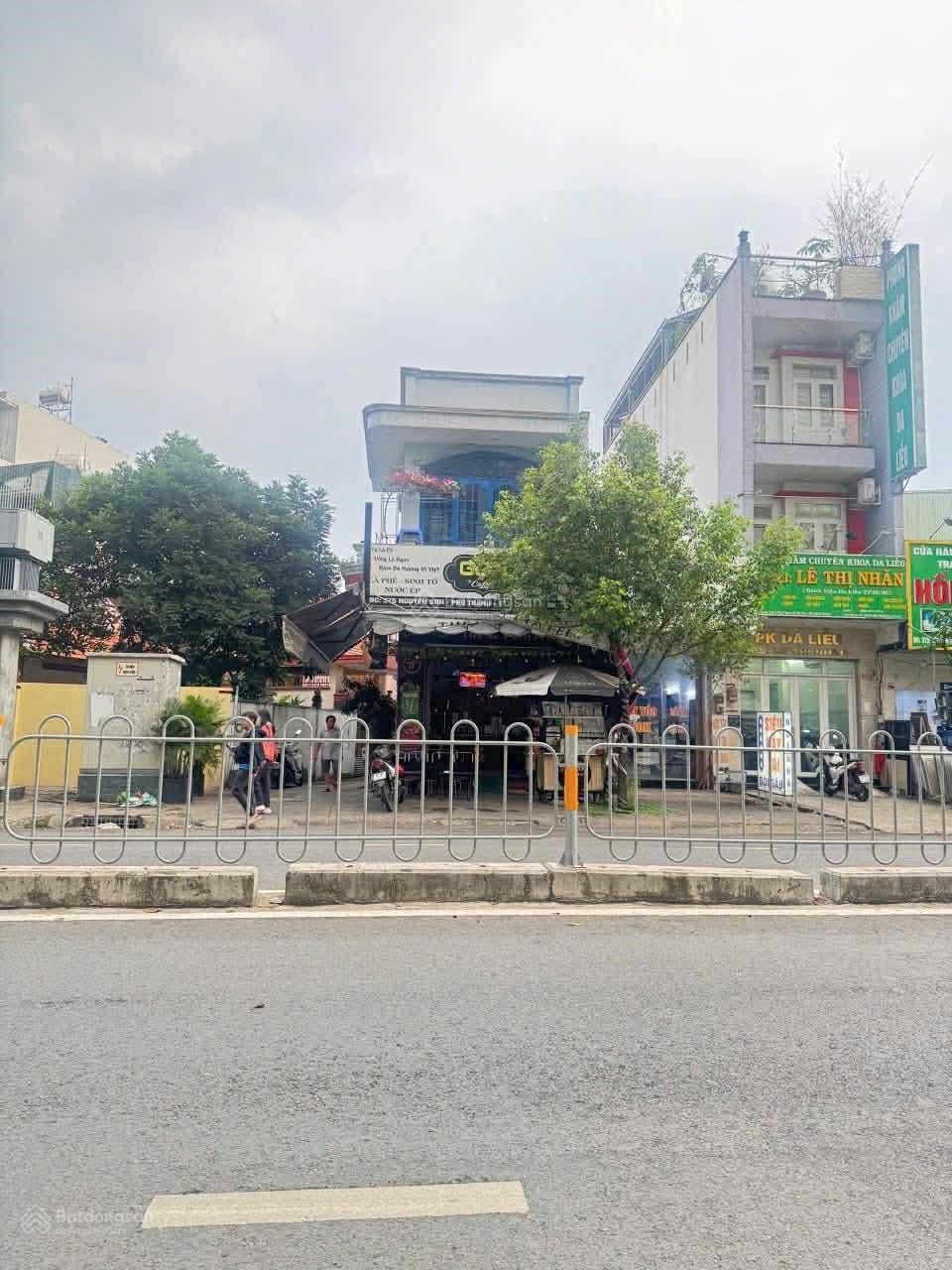 Bán nhà MTKD Nguyễn Sơn, 4x13, 2 lầu, nhà mới đẹp vào ở ngay, giá chỉ hơn 7 tỷ xíu