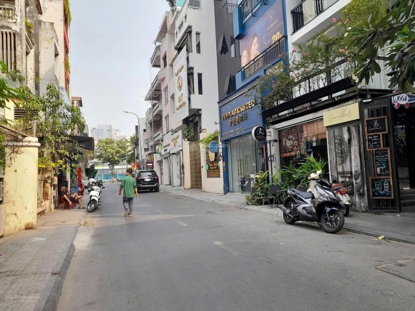 Bán nhà Thạch Thị Thanh 124m² - mặt phố - ngang 6m - ngay công viên Lê Văn Tám- giá 63.5 tỷ