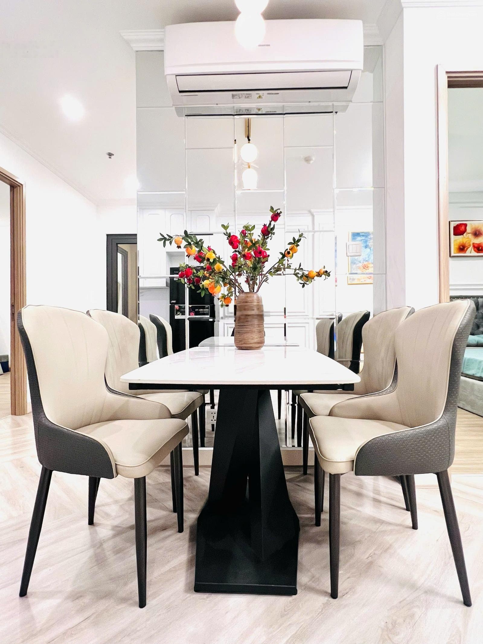 Chính chủ bán nhanh căn 2N2VS 63/68m2 chỉ 3,88 tỷ tại Vinhomes Ocean Park Gia Lâm