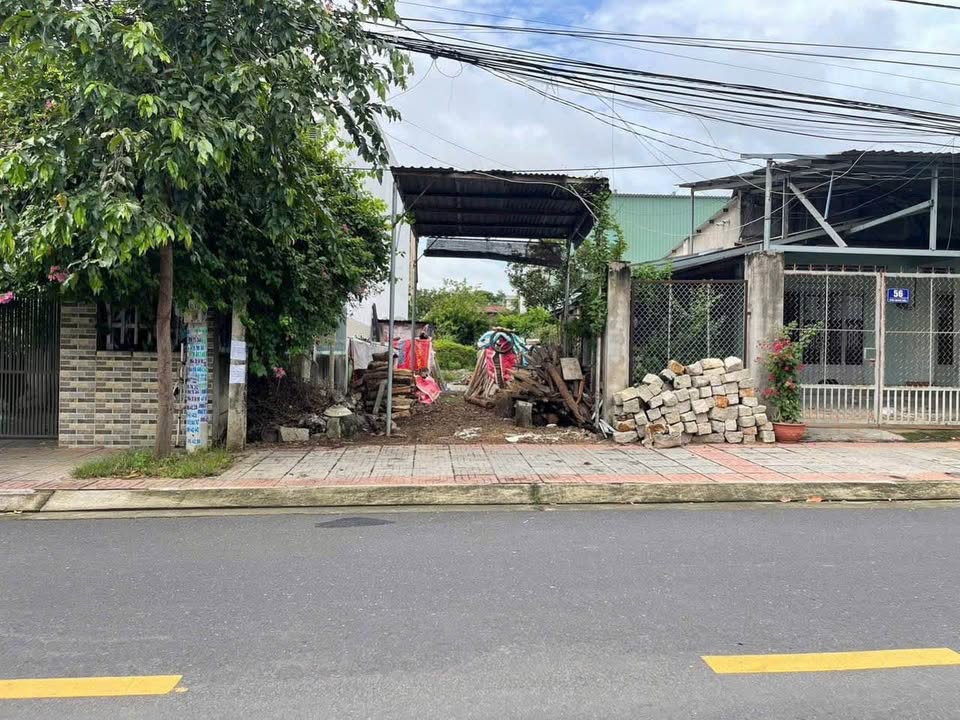 Bán đất mặt tiền đường nhựa vỉa hè Trần Quang Diệu, Bà Rịa