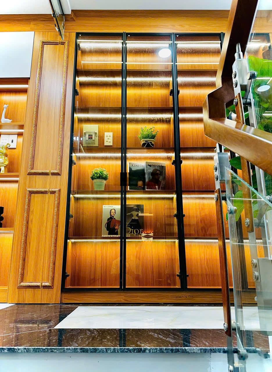 Hàng hiếm tầm giá 2 tỷ. Nhà hẻm 6m Lê Lai P3 Gò Vấp. hợp đồng thuê 12tr, sổ riêng sang tên ngay