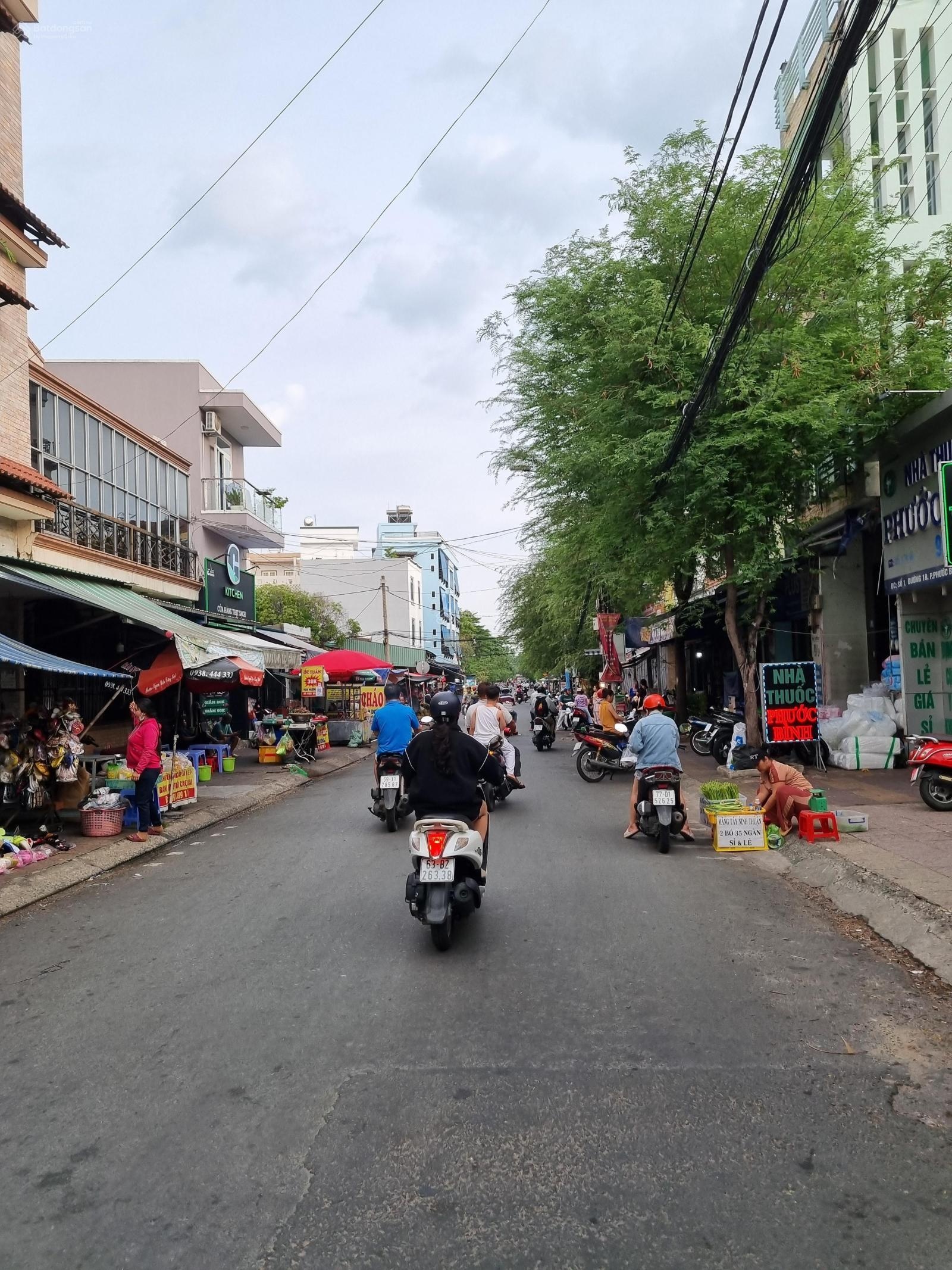 Mặt tiền đường 2 Phước Bình, 90m2, vừa ở vừa kinh doanh, Quận 9