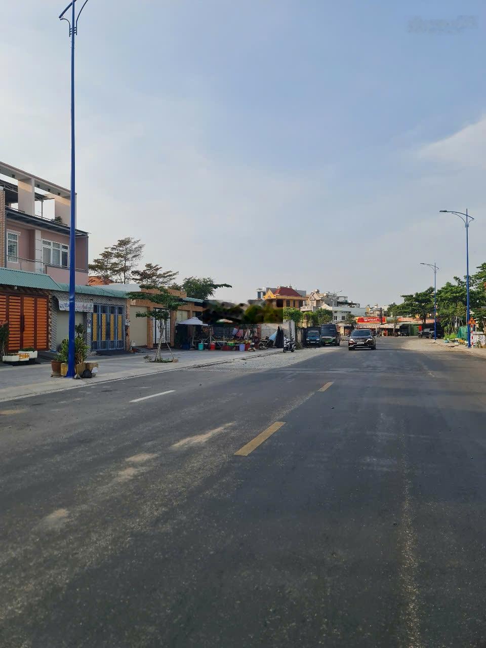Chủ gửi bán nhà cấp 4 góc 2MT đường Lê Quang Định Phường Thắng Nhất Vũng Tàu hẻm oto DT 84m2 4.8 tỷ
