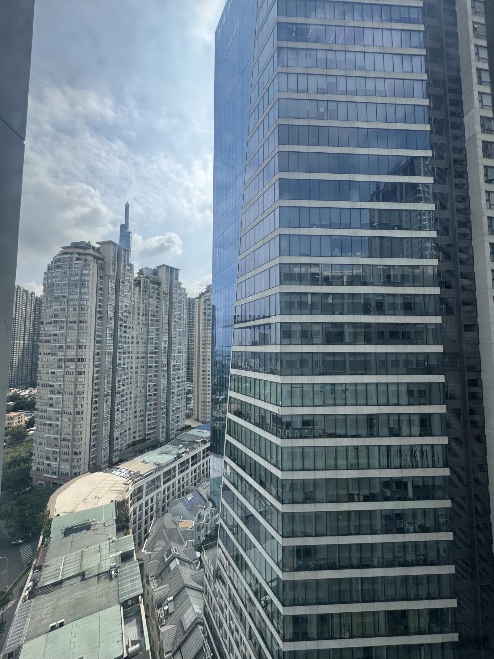 Bán chung cư Riverside 90 | 2PN giá 4tỷ15 tầng cao, view thoáng
