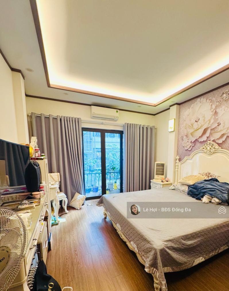 Bán nhà Tôn Đức Thắng, Đống Đa 42m2 * 6T, oto đỗ cửa, nhà dân xây kiên cố, gần phố, khu dân trí cao