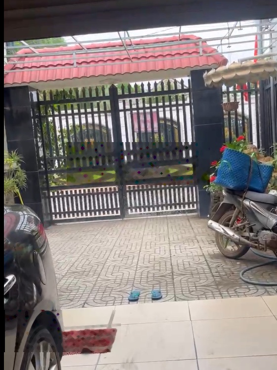 Nhà đẹp-hương lộ 12-cổng chính sân bay long thành vừa ở vừa kinh doanh-dt: 175m-giá: 4 tỷ