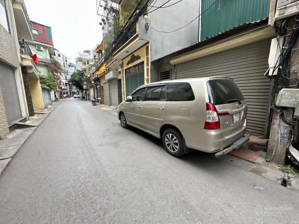 Chỉ hơn 9 tỷ có nhà đẹp 20m ra mặt phố Trương Định - Hai Bà Trưng 5 tầng thang máy mới đẹp ở luôn