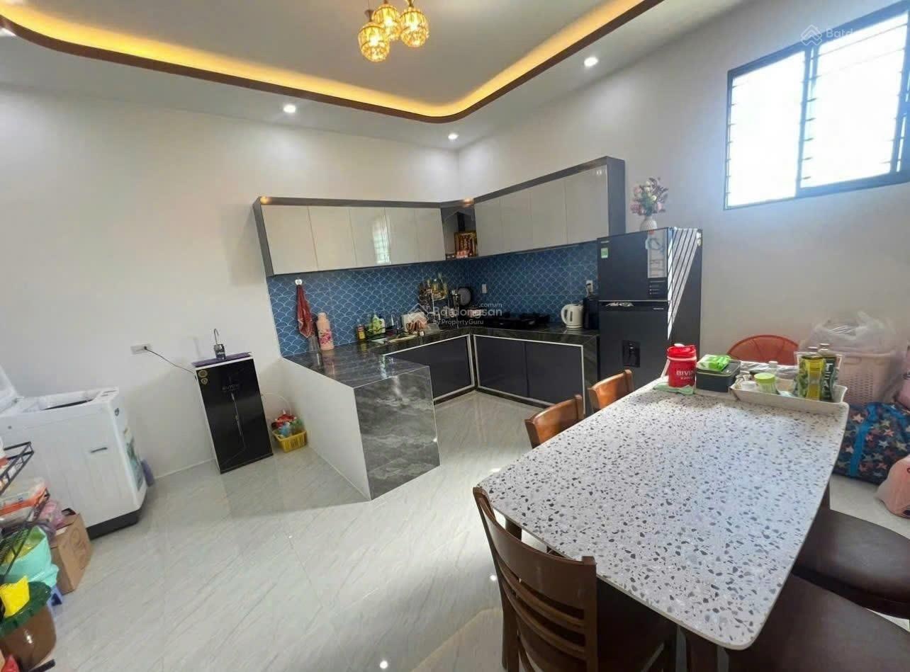Chính chủ cần bán gấp nhà ở chợ Tân Mỹ, đang cho thuê 15tr/tháng, 880tr