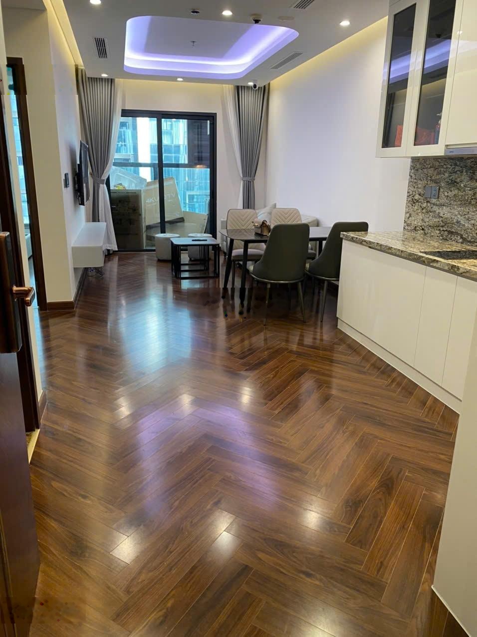 Phòng kinh doanh diamond crown: 1,5pn rẻ nhất thị trường chỉ 2,7 tỷ tầng 23 view thoáng
