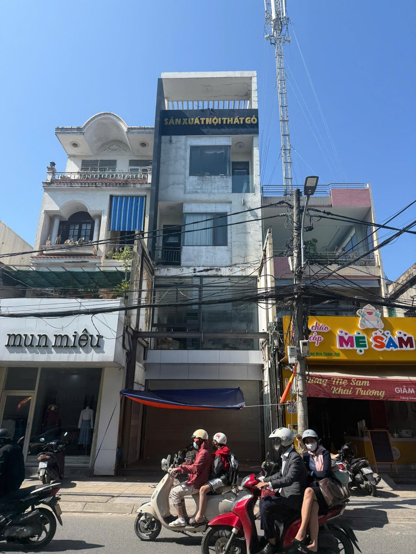 Cho thuê Nhà 5 tầng mặt tiền Hoàng Hoa Thám, TT Đà Nẵng