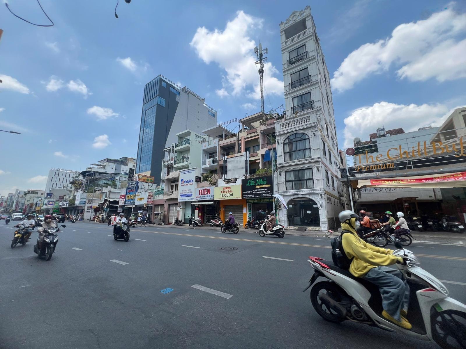Mặt tiền 117 Phan Đình Phùng, Phú Nhuận, 14.5x23m, 258.4m2 Giá chỉ 78 tỷ CTXD: Cao tầng