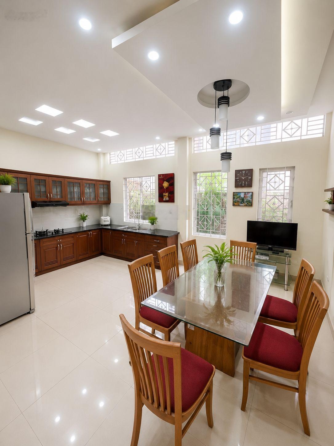 Biệt Thự Phố 120m2 4 Tầng Ngay Central Premium Tạ Quang Bửu Quận 8