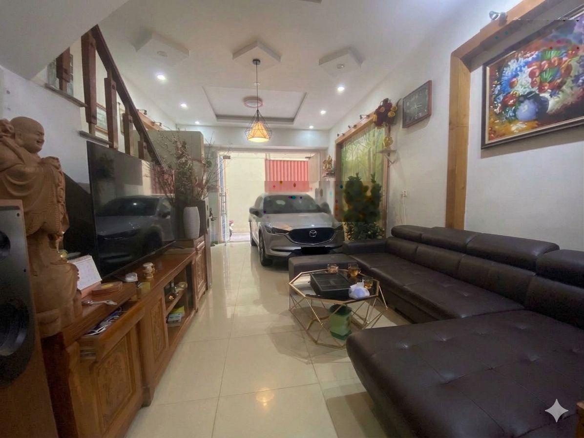 Bán nhà 4 tầng siêu đẹp lô góc quang minh, gần đường võ văn kiệt