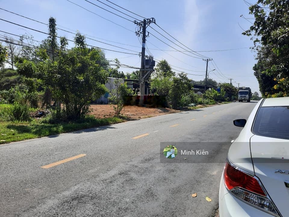 Bán đất 1 sẹc QL 22 nằm ngay trung tâm Trảng Bàng DT 121m2 giá 1 tỷ, sổ riêng, pháp lý rõ ràng .