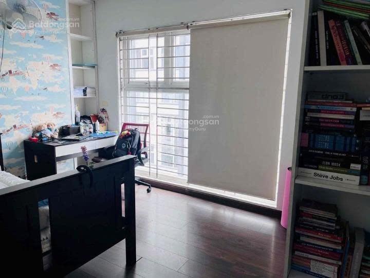Cần tiền bán căn hộ Xigrand Court, Q.10, 90m2, 3PN, 2WC, giá 9 tỷ, có sổ.LH:0936571849Hồng