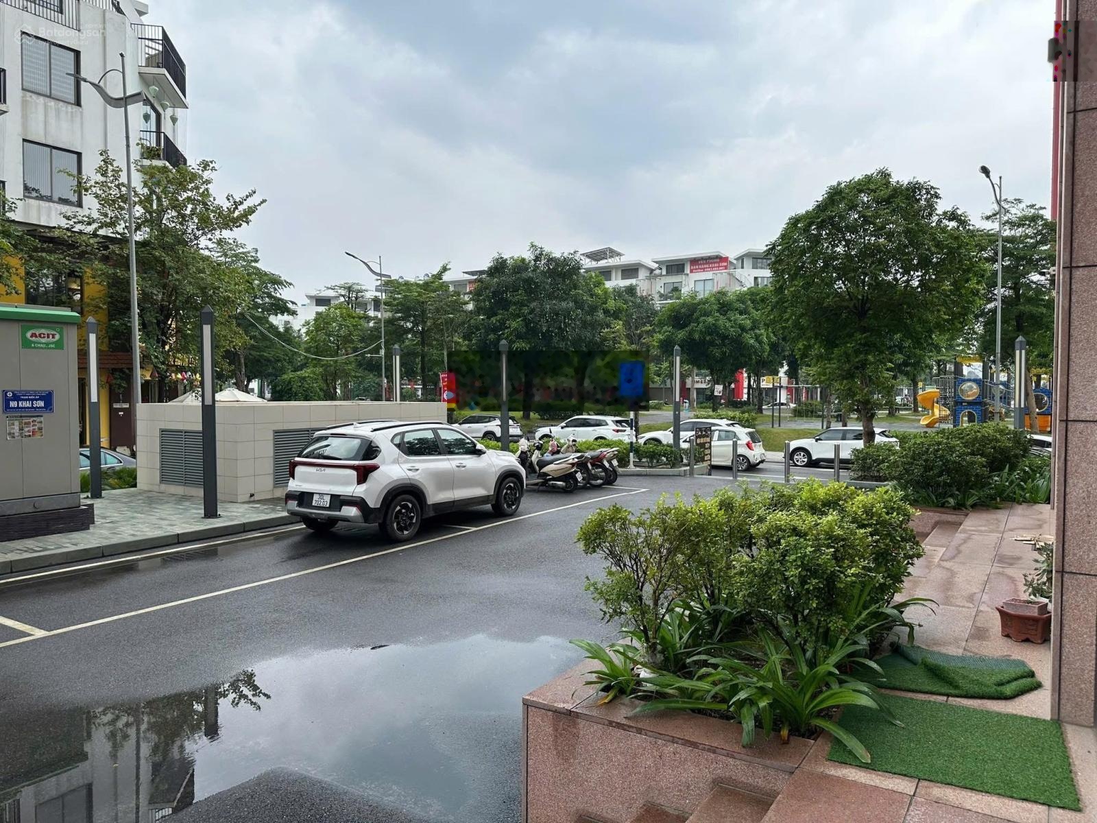 Cần bán gấp shophouse chân đế Khai Sơn City Long Biên - 153m2 - kinh doanh mọi mặt hàng 14,4 tỷ