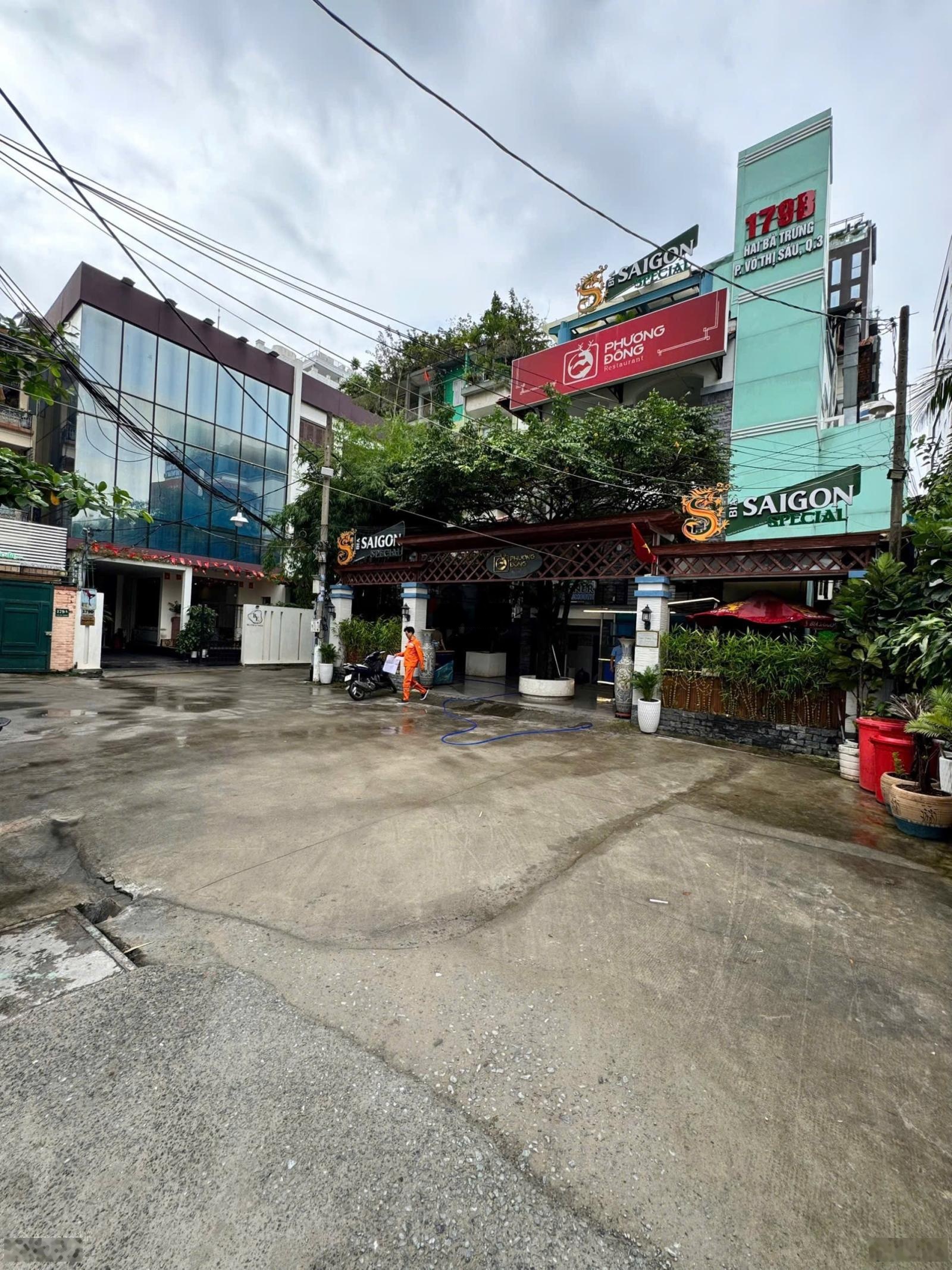 Siêu phẩm!cần bán khuôn đất lớn mặt tiền đường thương mại hai bà trưng p.vts quận 3.dt:15x28m 159ty