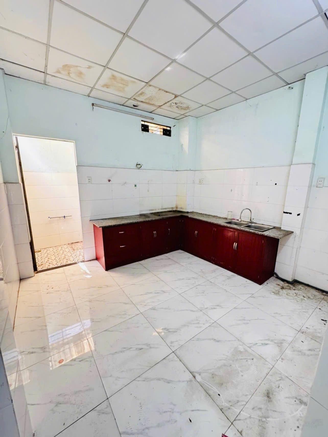 Khu phân lô dân trí lý chiêu hoàng - đường nhựa 8m - nhà trệt lầu 4*16m