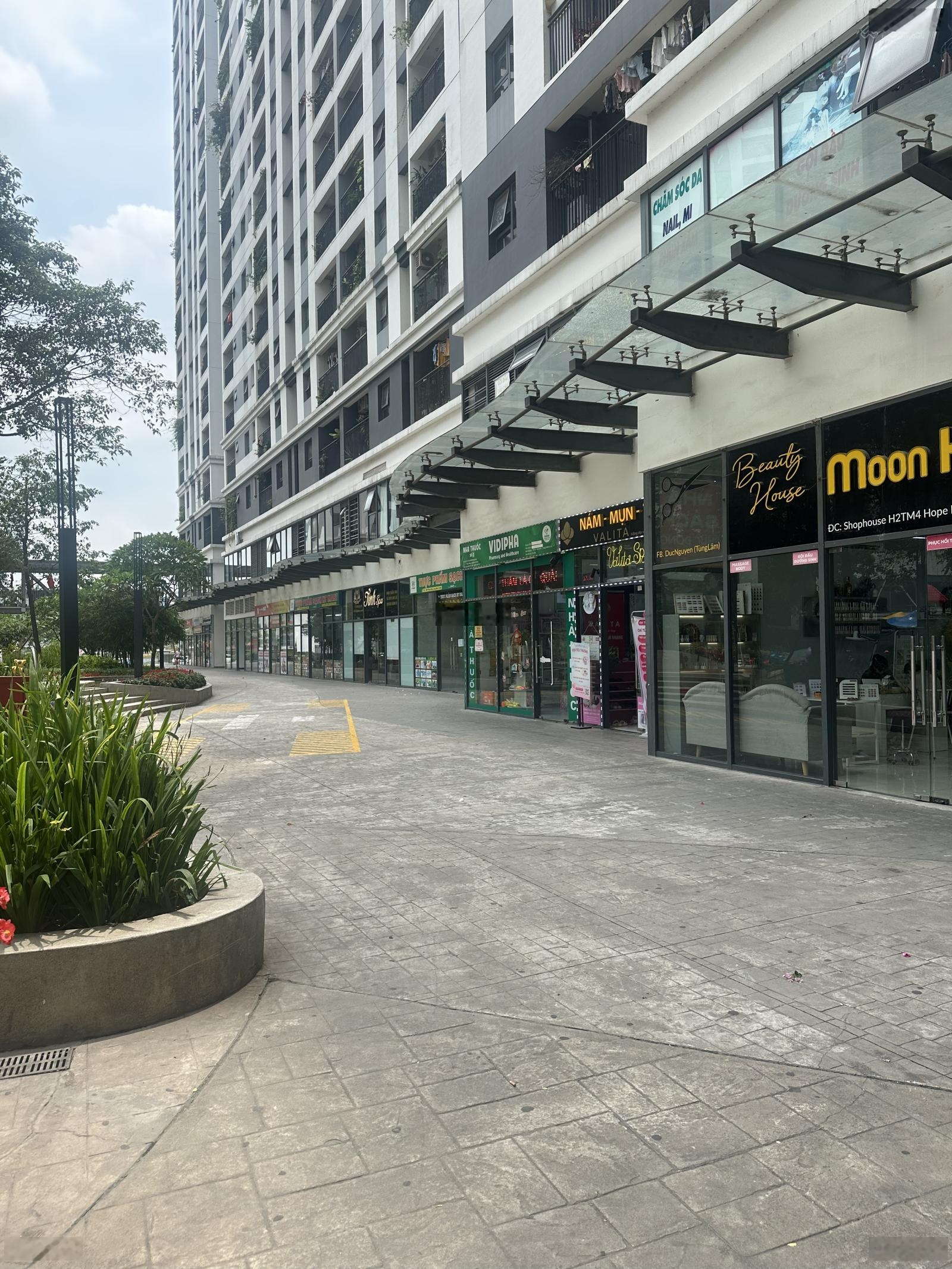 Hiếm - Shophouse Residences 146m2 x 2T - giá 11.45 Tỷ - dòng tiền 20tr/ tháng