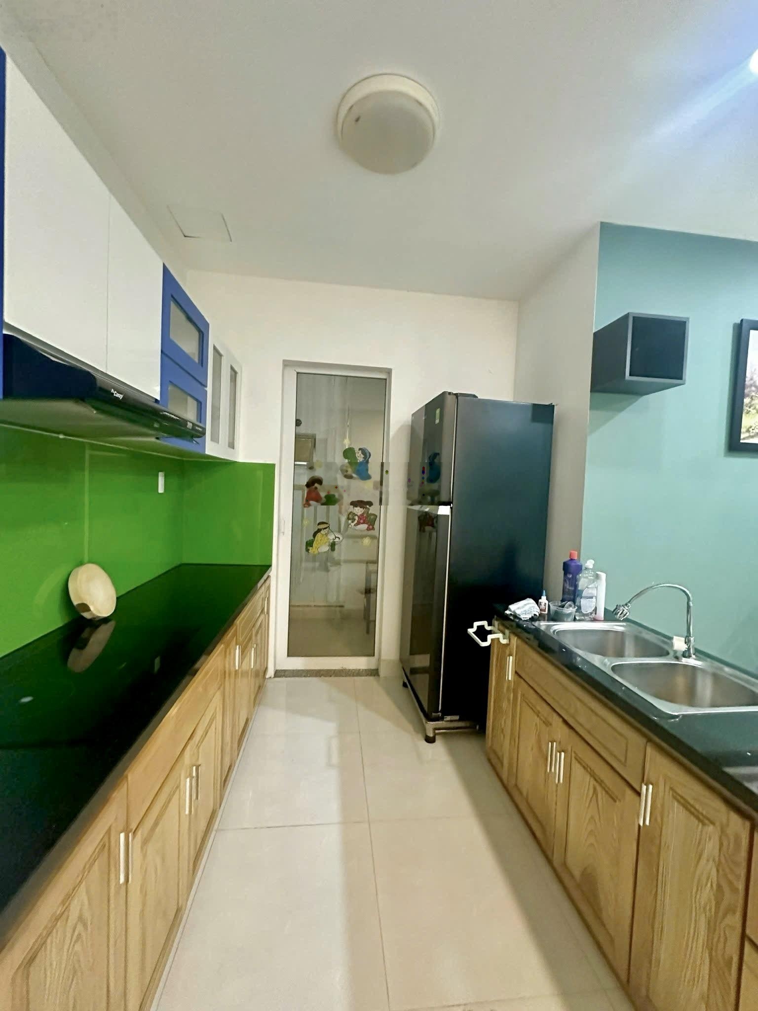 Tara Residence Căn 78m2 2 Phòng Ngủ Nội Thất Cơ Bản Đầy Đủ Chuyển Vào Liền Được