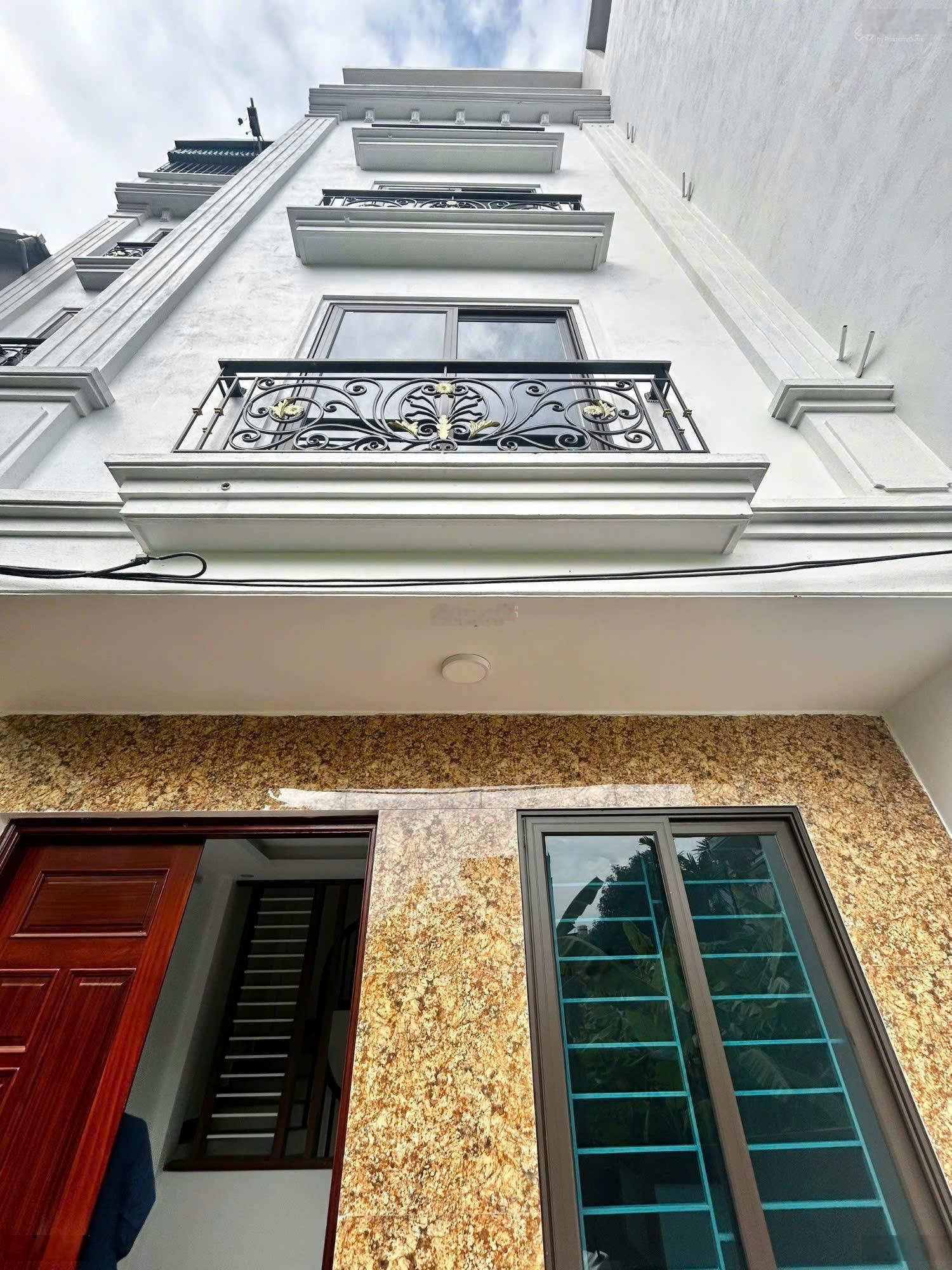 Hàng hiếm gần Học viện Tài Chính - Nhà mới tinh - Full nội thất