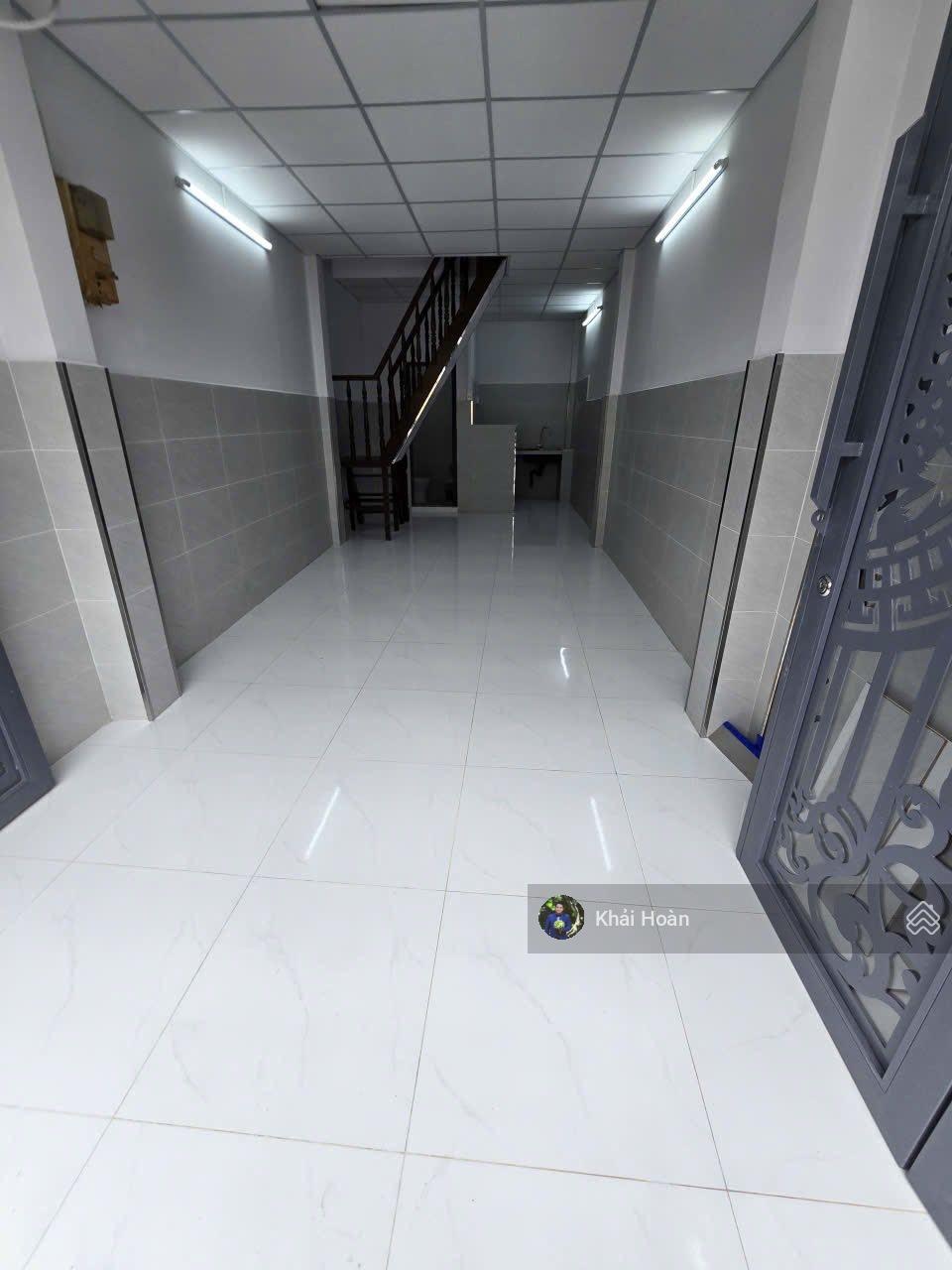 Nhà hẻm xe tải đường Kinh Dương Vương, P. 12, Quận 6, 3.2x10, 1 trệt 1 lầu, 5.7 tỷ. Lh: 0934081118