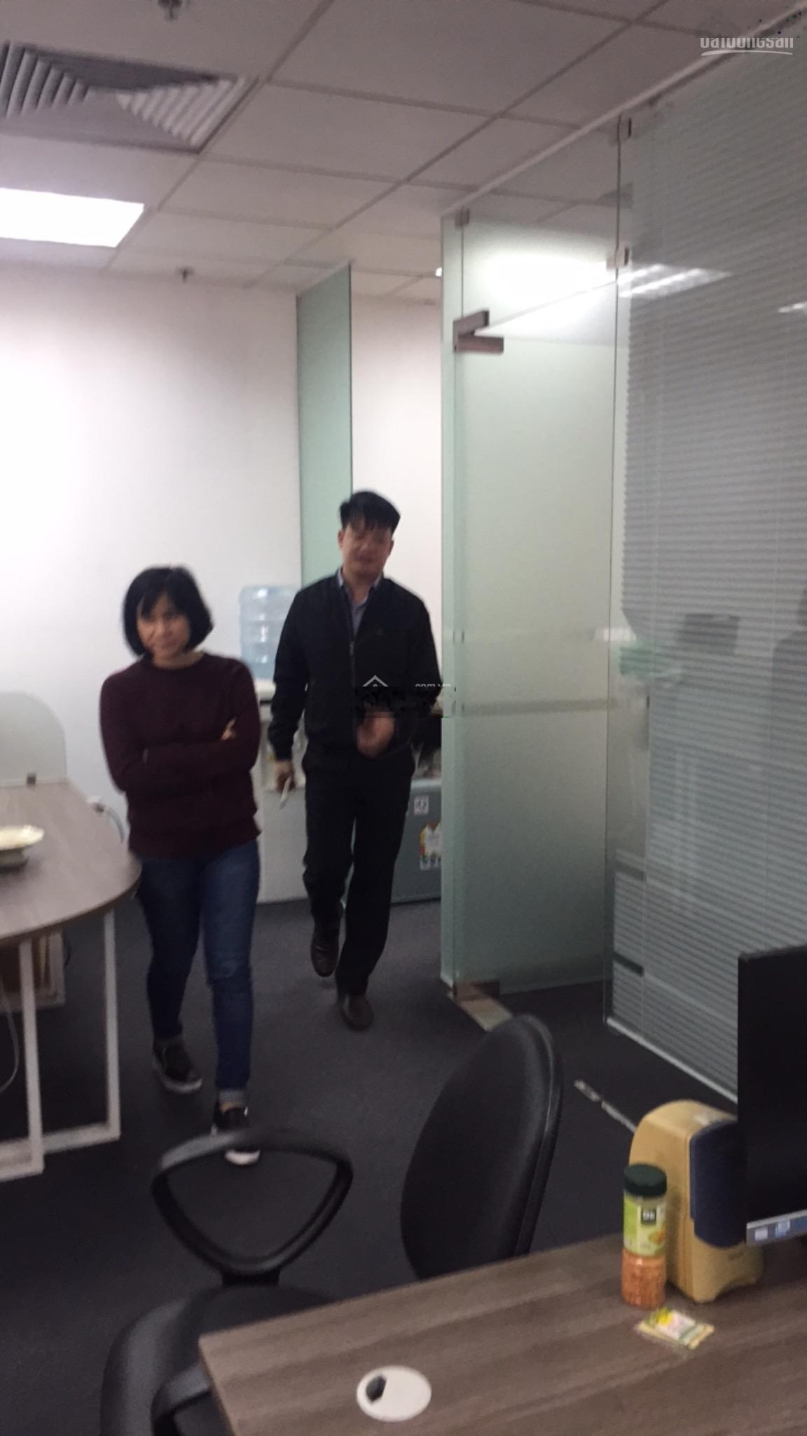 Cho thuê văn phòng tòa Sao Mai hồ Vĩnh Hoàng, Tam Trinh diện tích 100m2