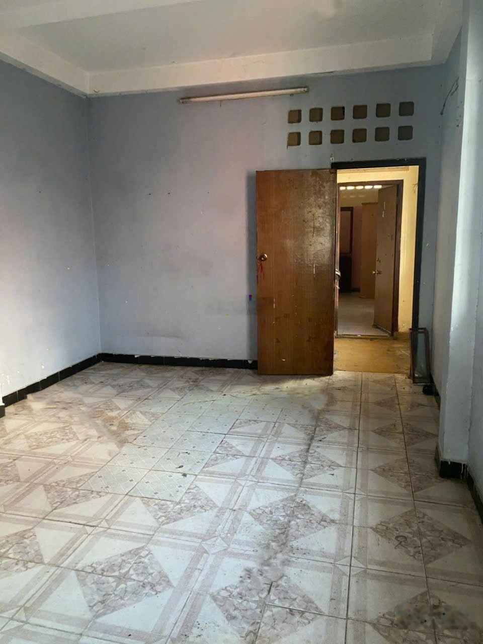 Bán nhà 3 tầng 67,1m2, 2 mặt hẻm xe tải ngay nhà ga T3 Tân Tân Sơn Nhất, giá 9,5 tỷ