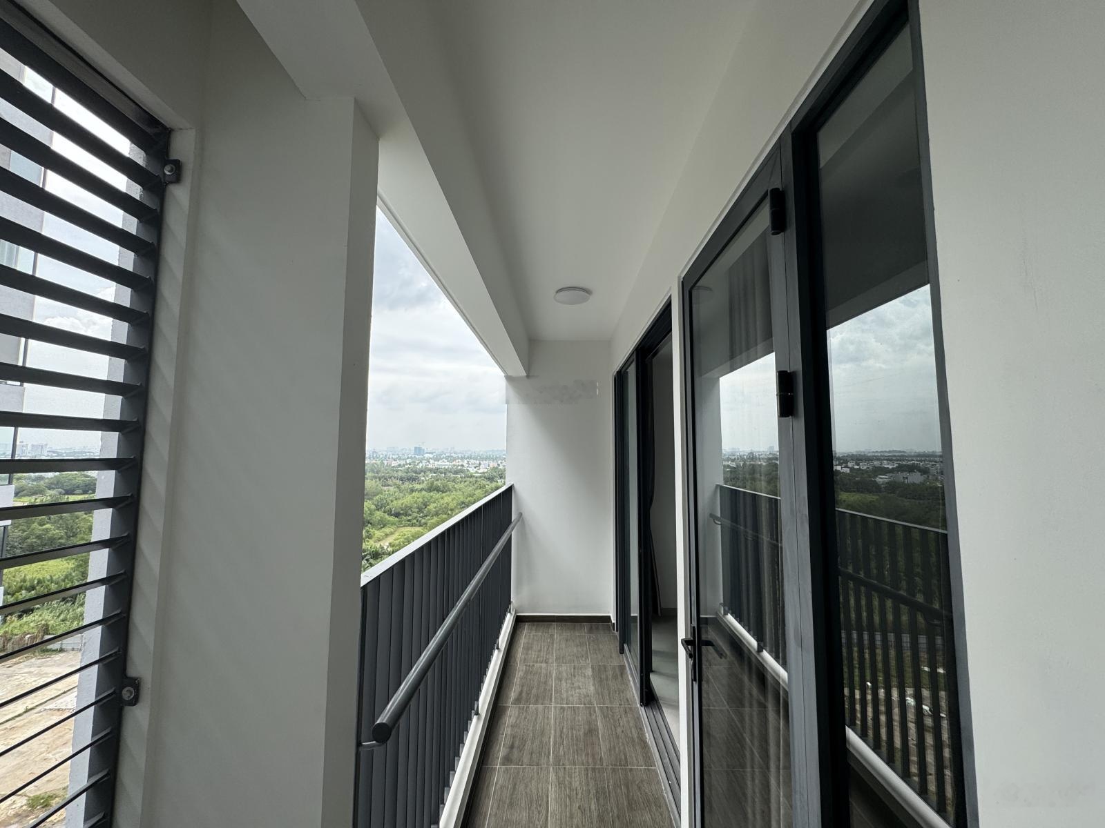 Cho thuê căn 1PN + 1WC view hồ bơi giá 5.5tr chung cư MT Eastmark City. Nhà mới