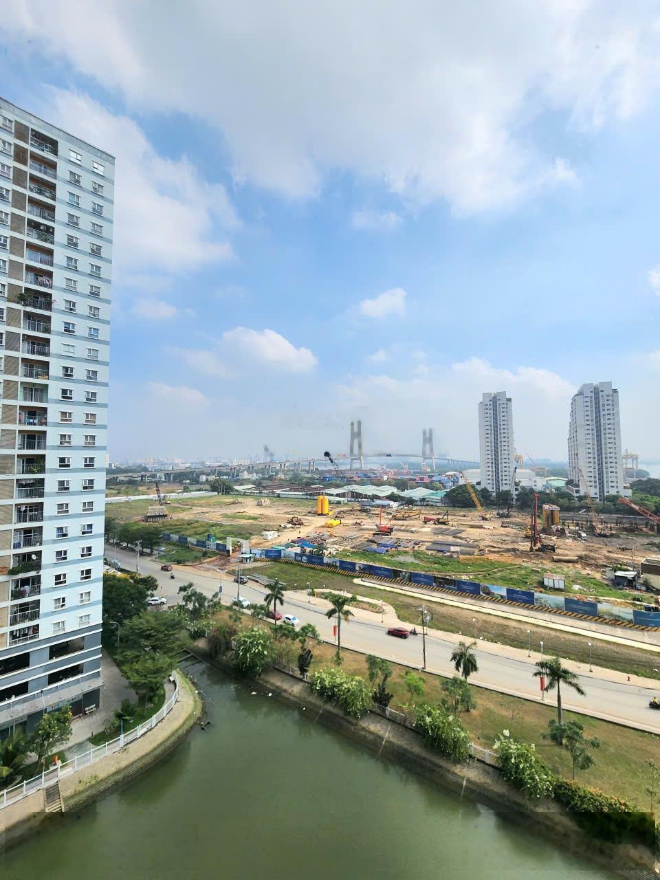 Bán căn 49 m2 Jamona City Đào Trí, giá 3 tỷ, view cầu Phú Mỹ, sổ hồng sẵn, hỗ trợ vay ngân hàng