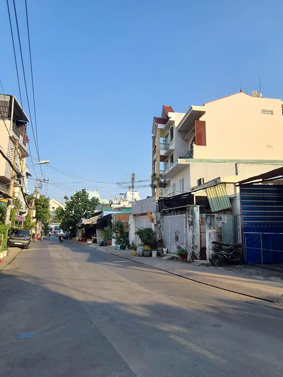 Bán lô góc 2 mặt tiền kinh doanh cực đẹp, 142m2, phước long b quận 9, chỉ 9 tỷ