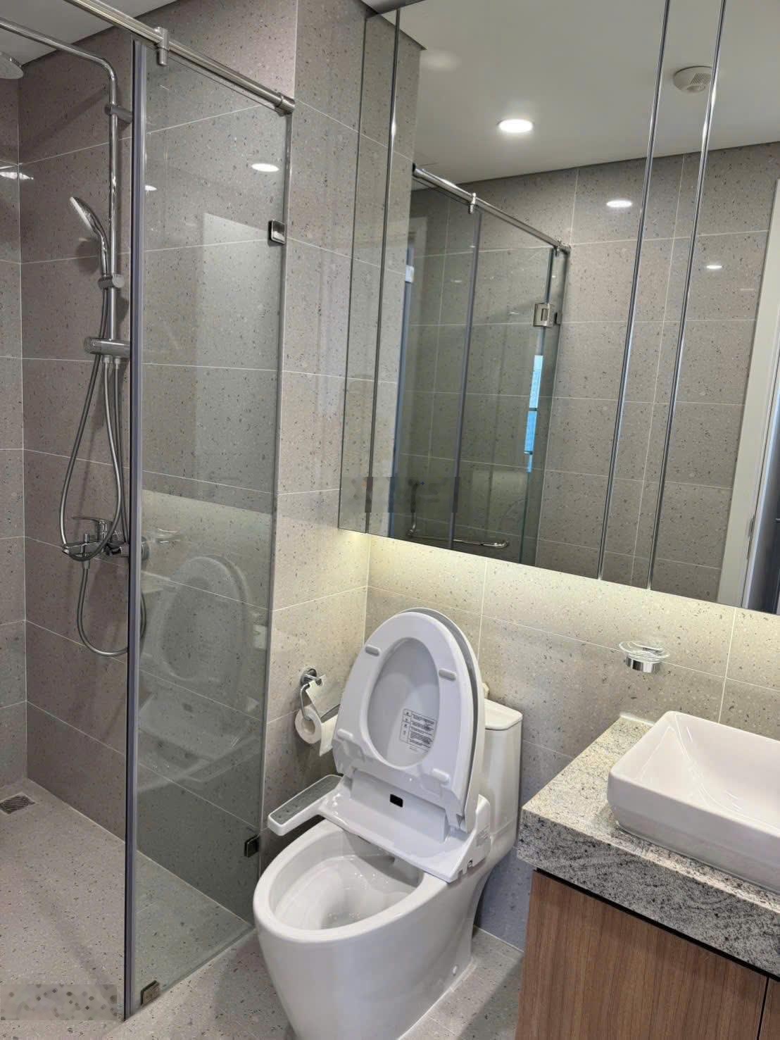 Cho Thuê Căn Hộ The Ninety 90 Đường Láng, Căn GÓC Cực Đẹp, 70m 2pn 2wc full đồ chỉ 18tr