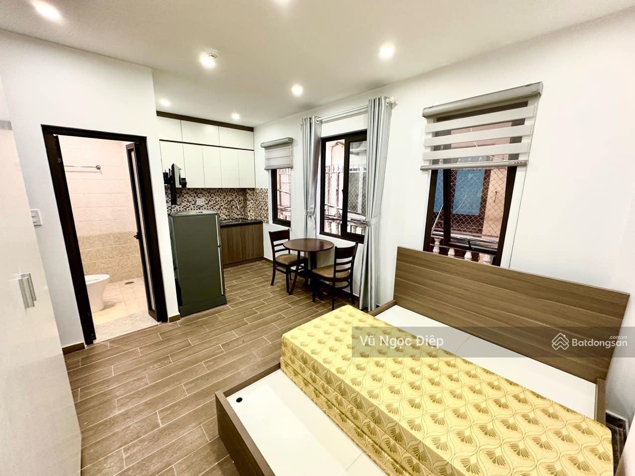 Cần bán tòa ccmn văn quán 96m2 7 tầng 24pkk doanh thu cao giá chỉ 19 tỷ