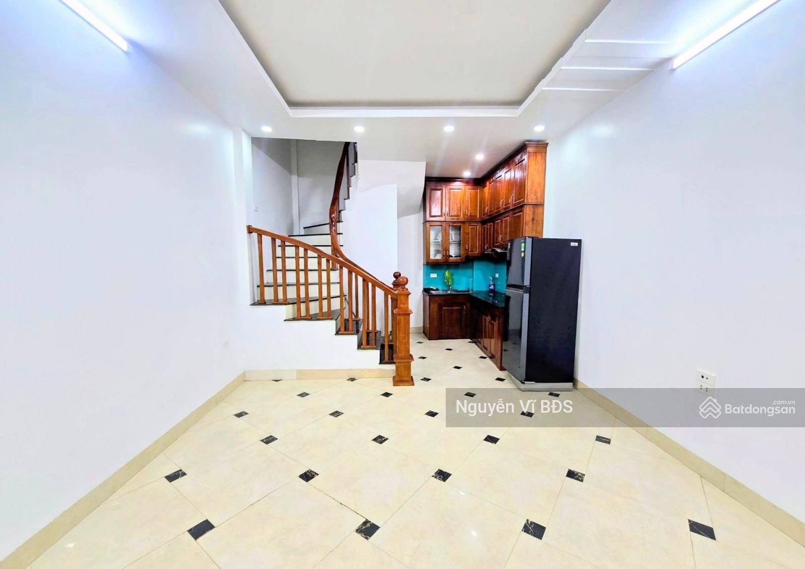 Chính chủ gửi bán Nhà mới 5 tầng 33m MT 4.2m Mậu Lương Hà Đông Full đồ chỉ 8ty1