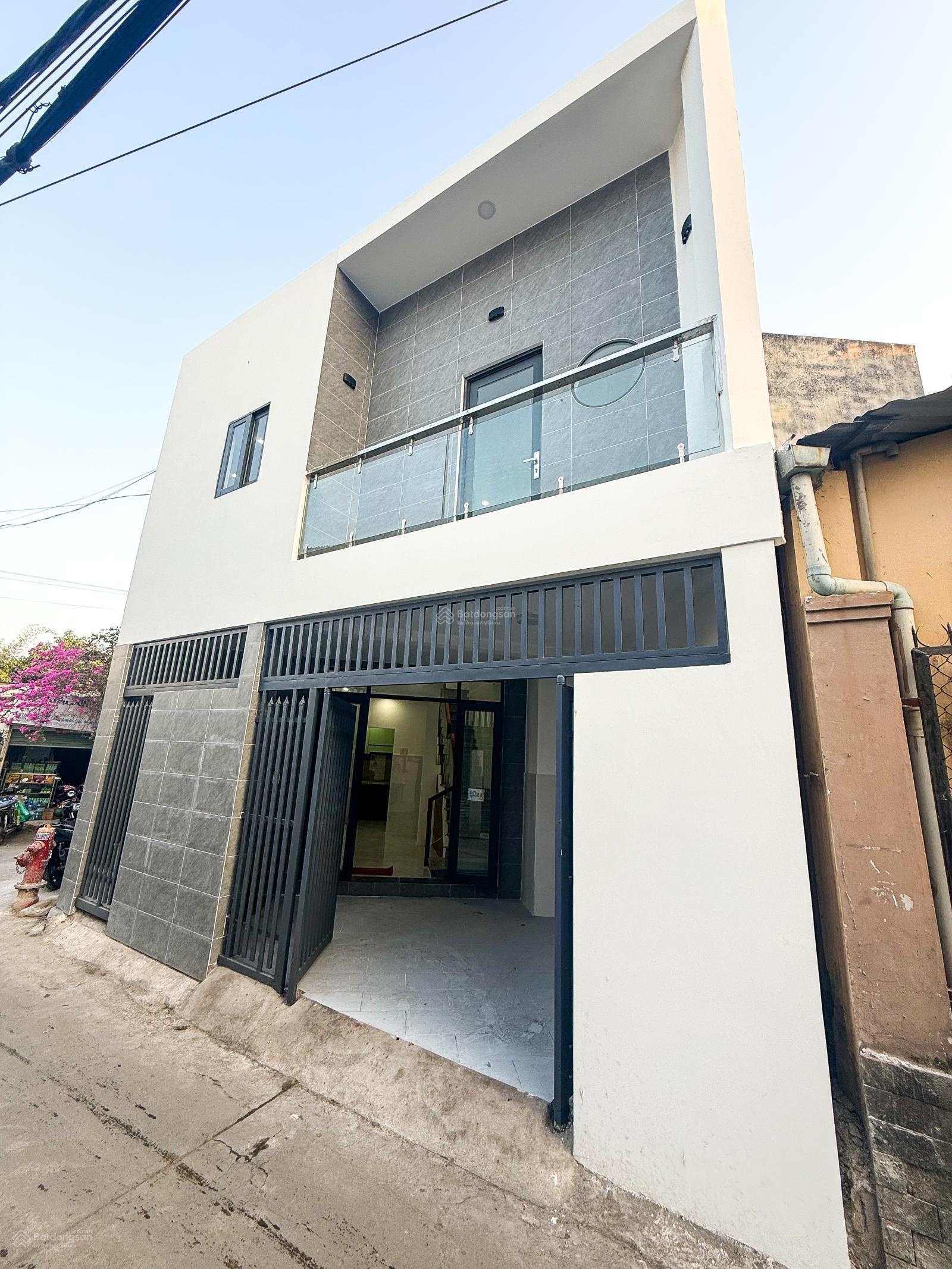 Bán nhà 1T1L (DT: 49m2) đường oto thông - thuộc P. Bửu Hoà. Giá 2,680 tỷ (giá tốt nhất khu vực)