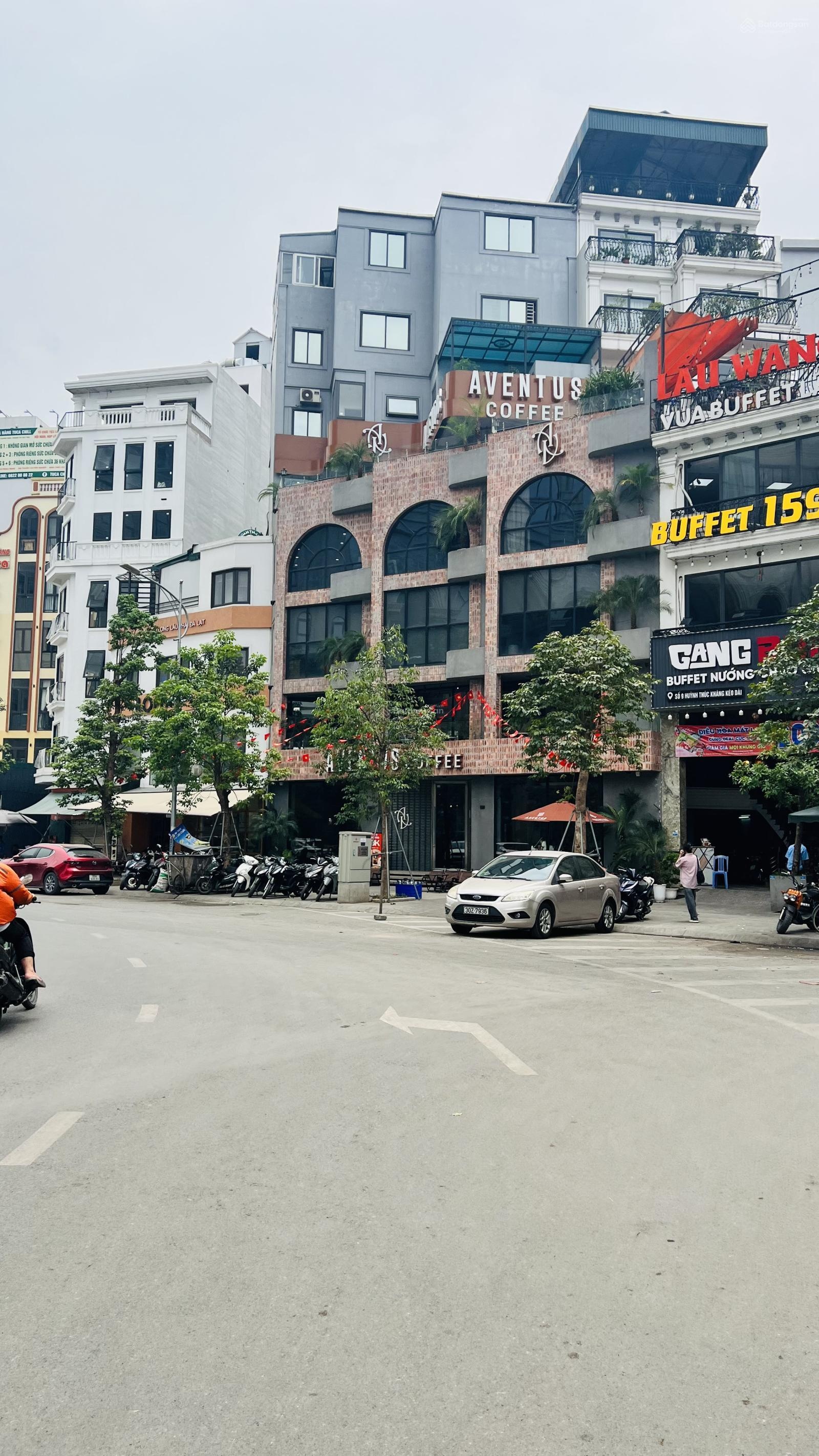 Trung Tâm Ba Đình - Mặt Tiền Khủng 11M - 3 Ô Tô Tránh - Kinh Doanh.