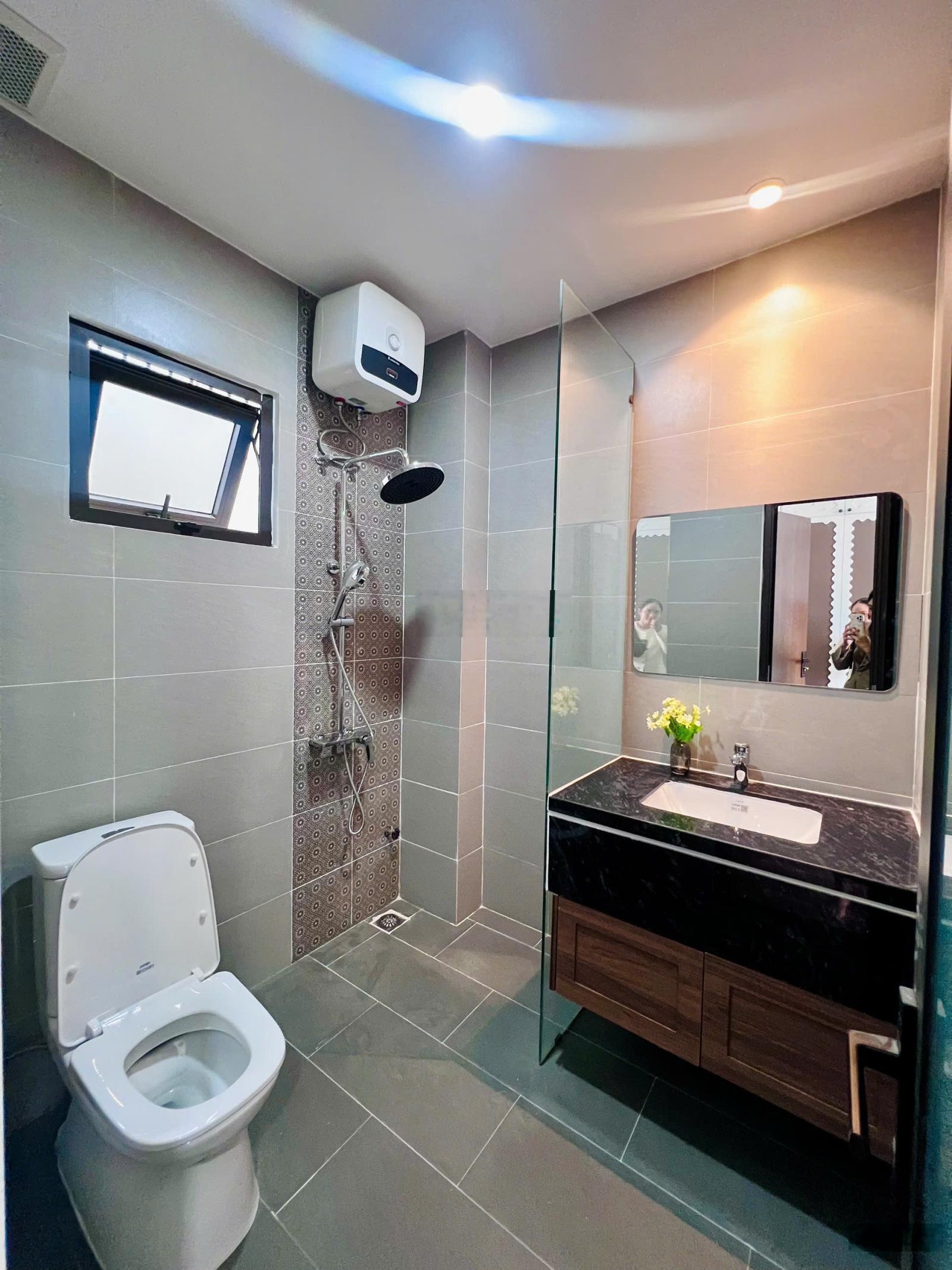 Cần bán nhà ngay nguyễn văn linh sát cầu rồng giá nhỉnh 7 tỷ