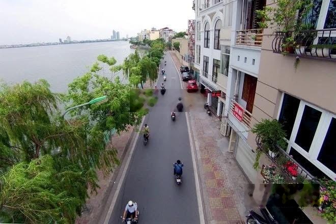 Bán nhanh nhà mặt phố tại Kim Mã, 100m2 x MT 6,5m, 2 mặt trước và sau, pháp lý sạch, sổ đẹp, chỉ 5x