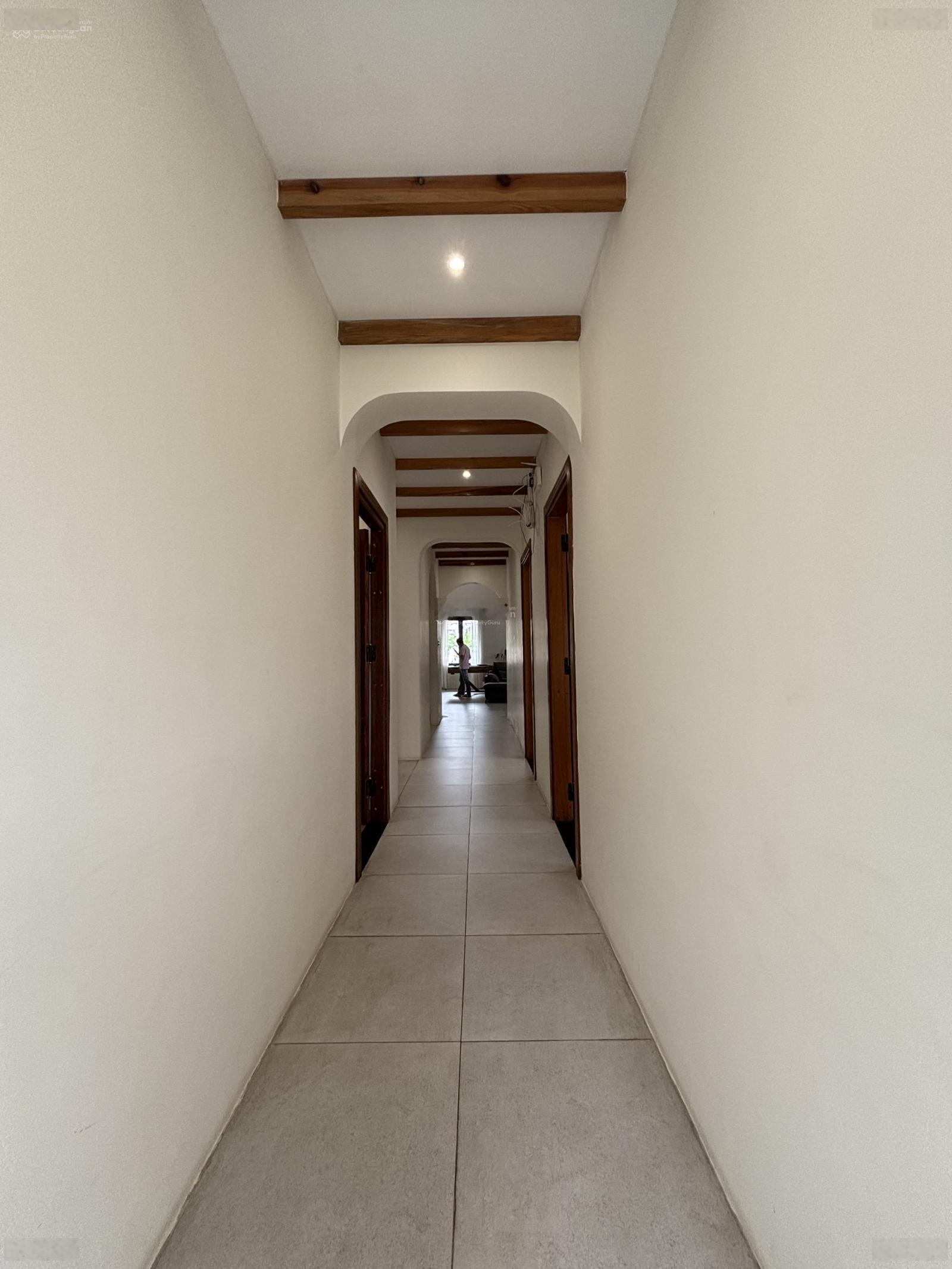 Cần bán gấp villa ngay trung tâm đà lạt,yersin, cách hồ xuân hương 500m, 742m2 ngang 17m srxd 60 tỷ