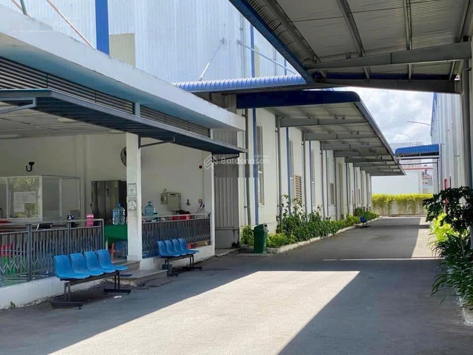 Cho thuê xưởng 6600m2 trong KCN Nhơn Trạch giá tốt chỉ 610 triệu quá rẻ