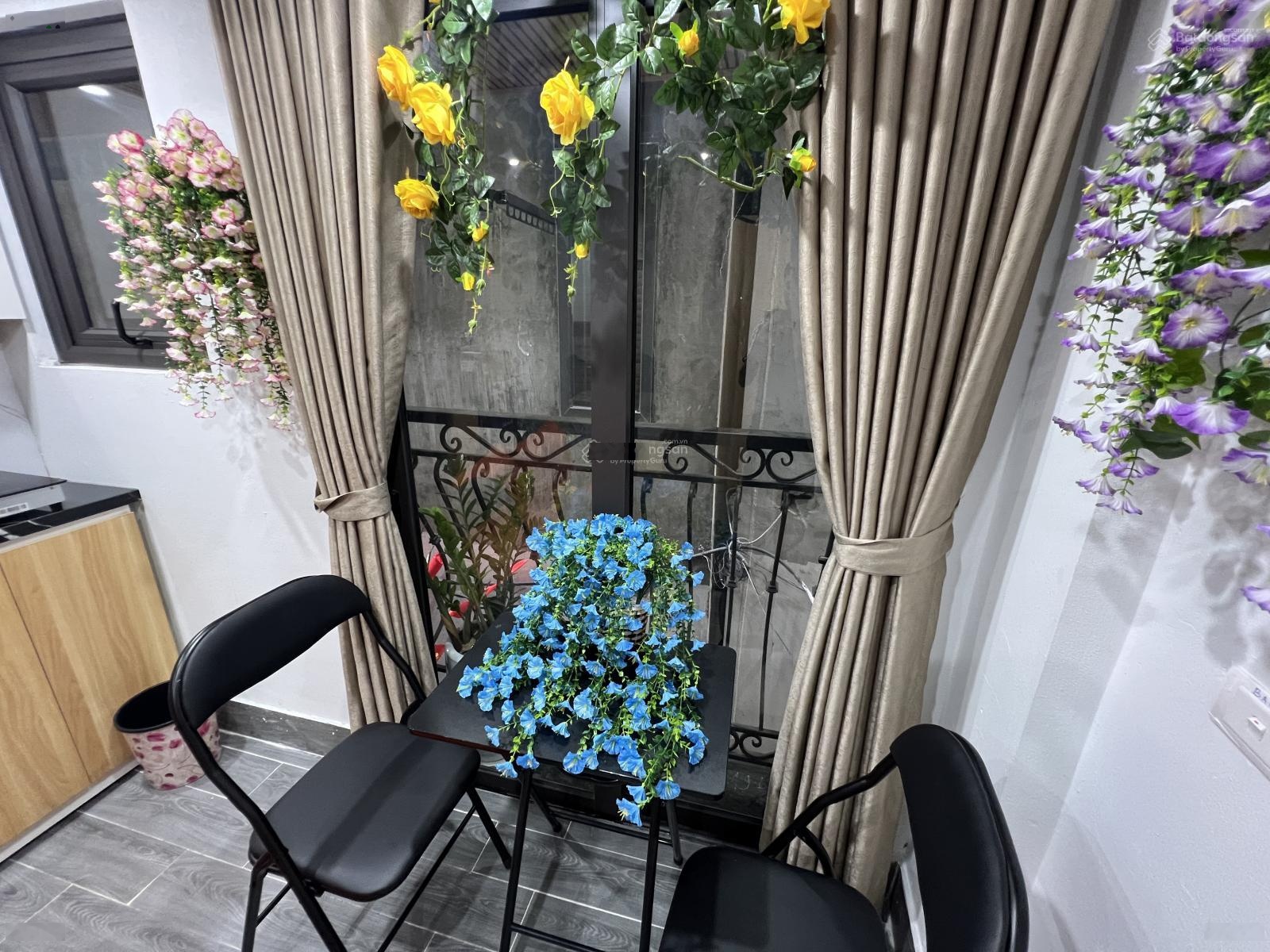 cho thuê phòng trọ:tại 27 võ chí công,cầu giấy, full nội thất có máy giặt riêng+ sấy. Tại ngõ 27