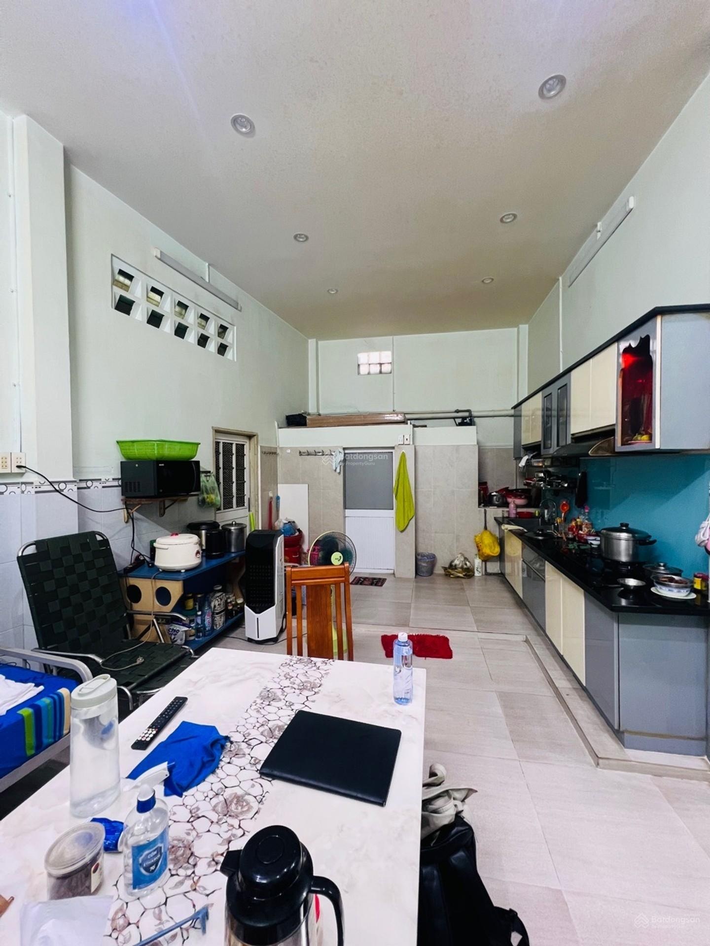 Bình thới - quận 11 - 3 tầng - btct - 3pn - 70.6m2 - hẻm thông - giá 7.x tỷ tl
