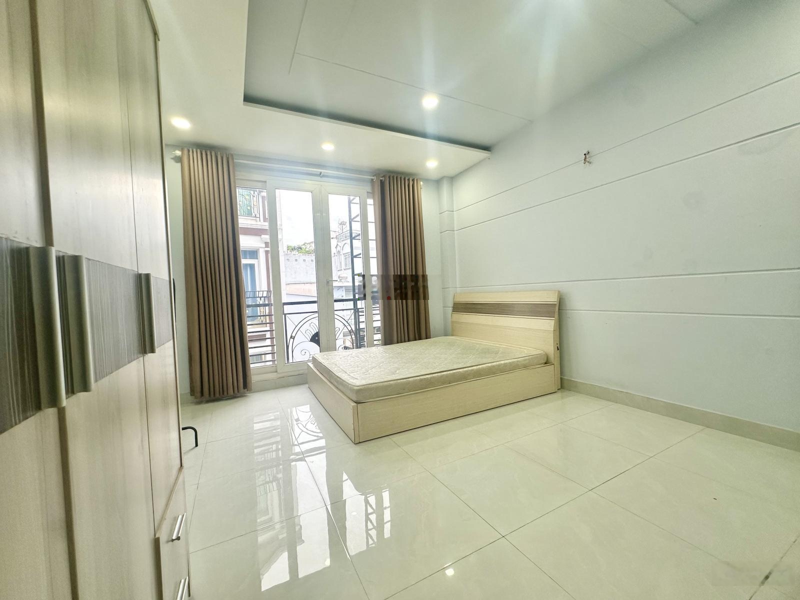 Cho thuê phòng trọ đẹp, đầy đủ tiện ích tại Phan Đăng Lưu, 5,7 triệu/th, 37 m2