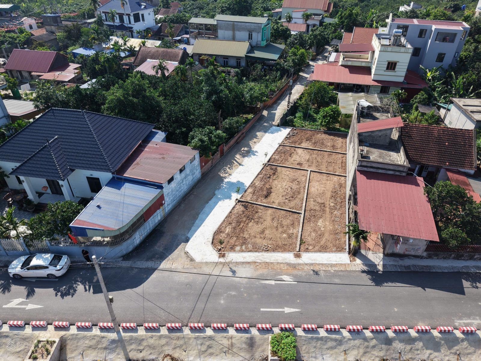 Bán đất view hồ tại xã Triệu Việt Vương, Hưng Yên, giá thỏa thuận, 50m2, mặt tiền 5.8m, ngõ 7m