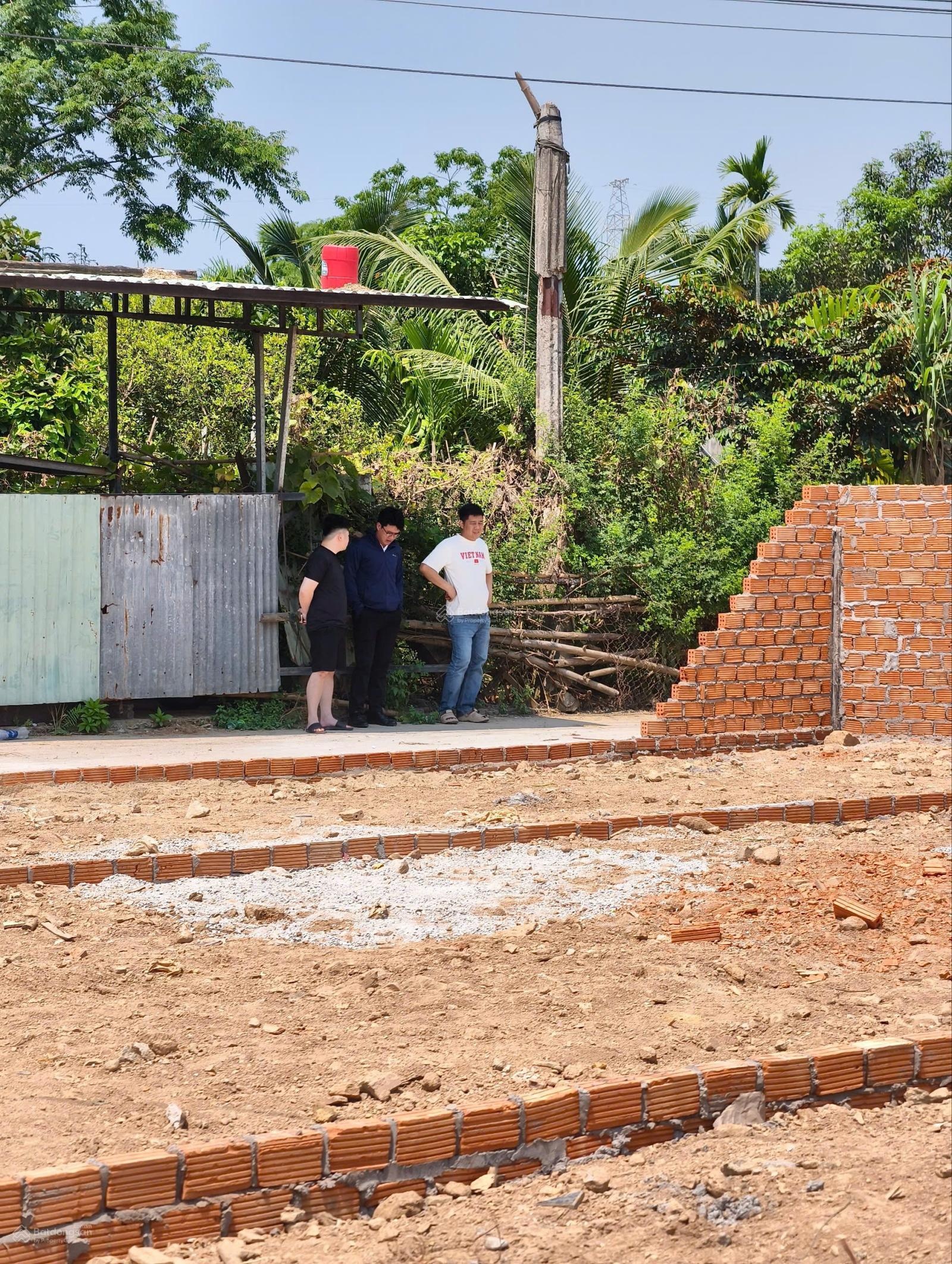 4xx triệu mua đất gần Đà Nẵng - liền kề chợ & trường học - vị trí dễ tăng giá
