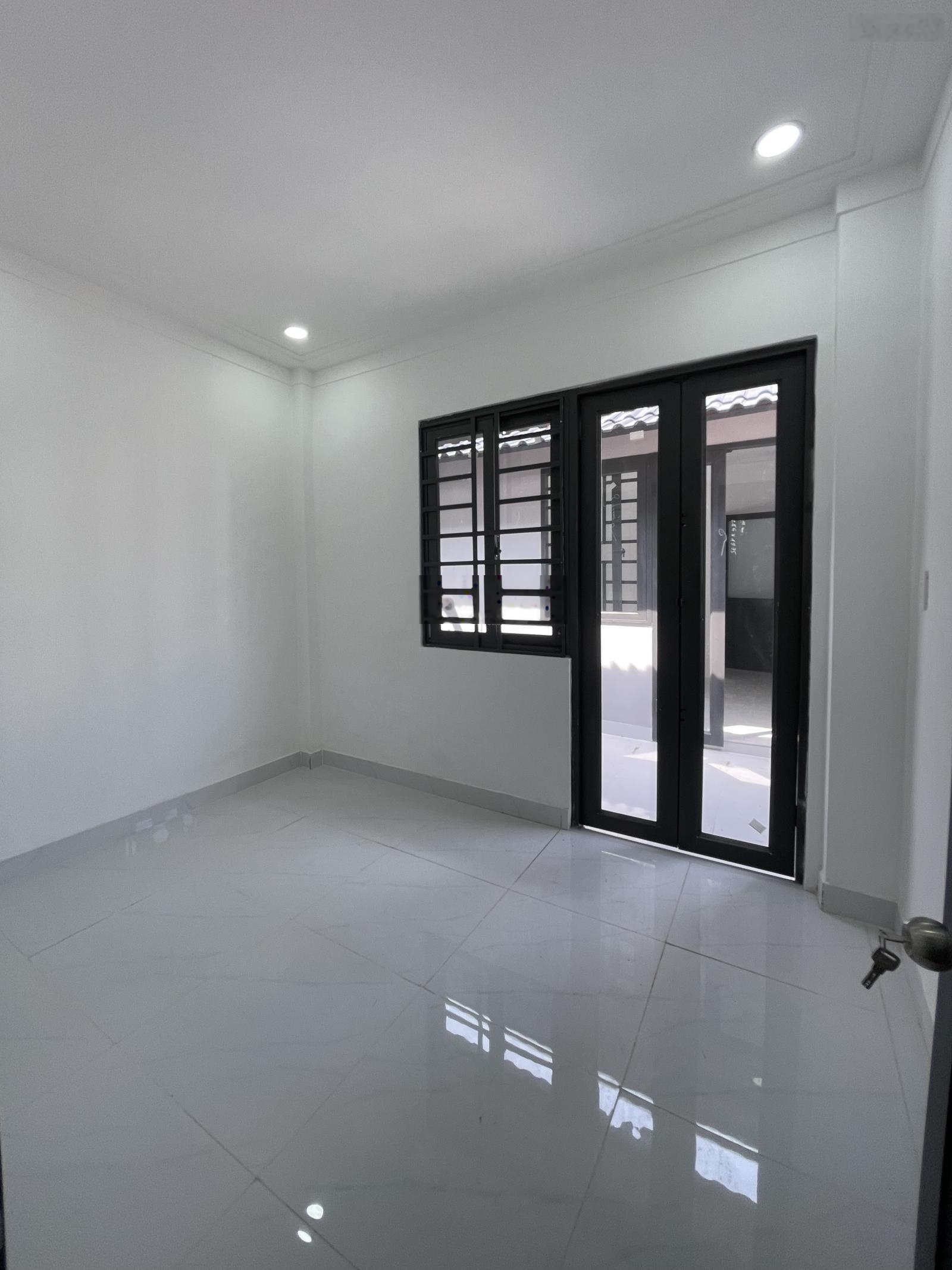 Nhà ngay chợ Hiệp Thành Giá chỉ 700tr sổ hồng bao công chứng