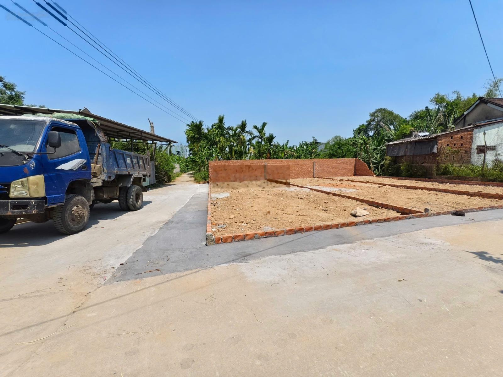 Chỉ 4xx triệu mua được đất gần chợ & trường học - mức giá đang rất khó tìm quanh Đà Nẵng