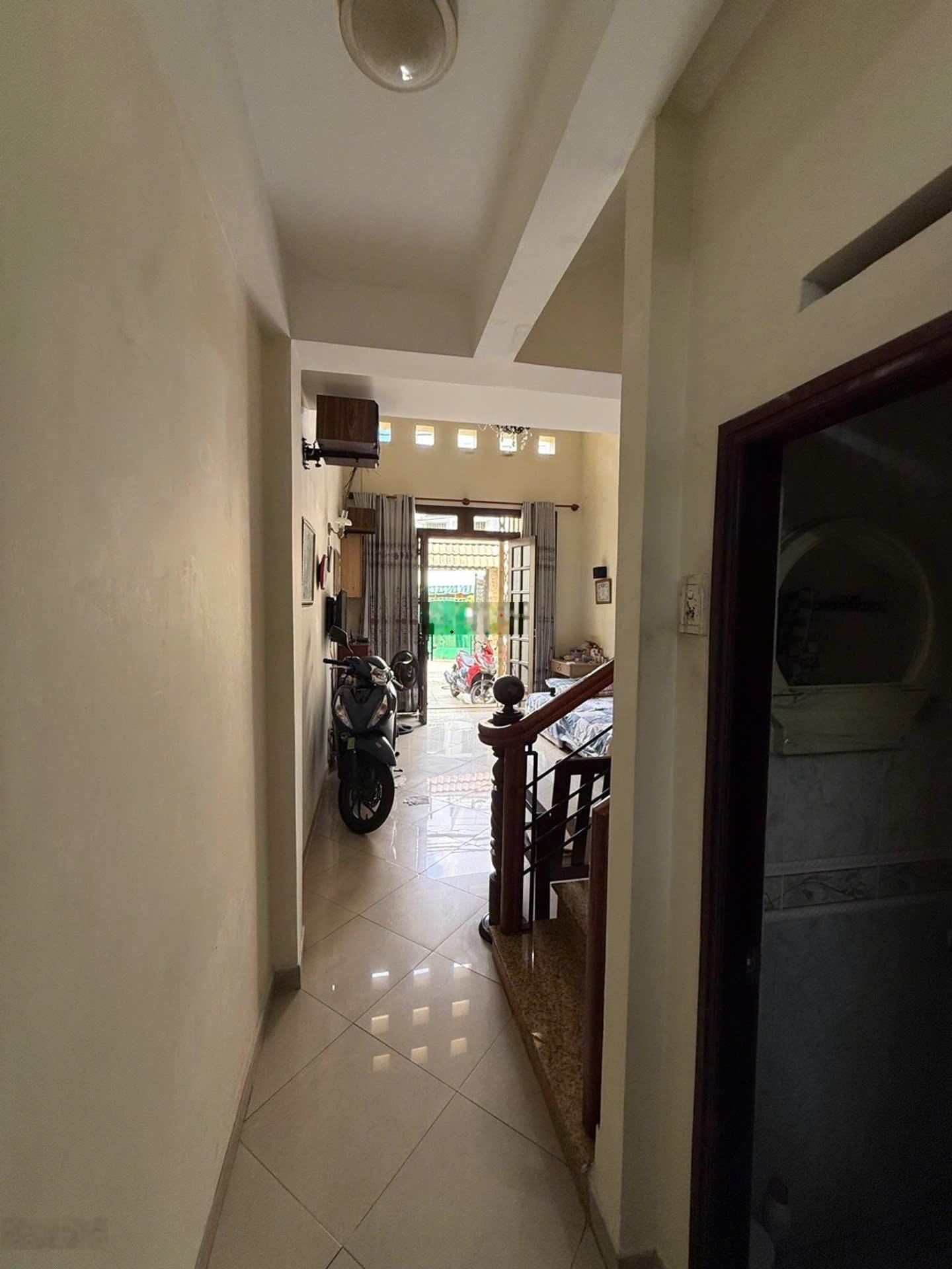 Bán nhà hẻm xe hơi 12m Tôn Thất Hiệp, Quận 11. DT:3.6x16m, Kết cấu 5 tầng. Giá 9 tỷ