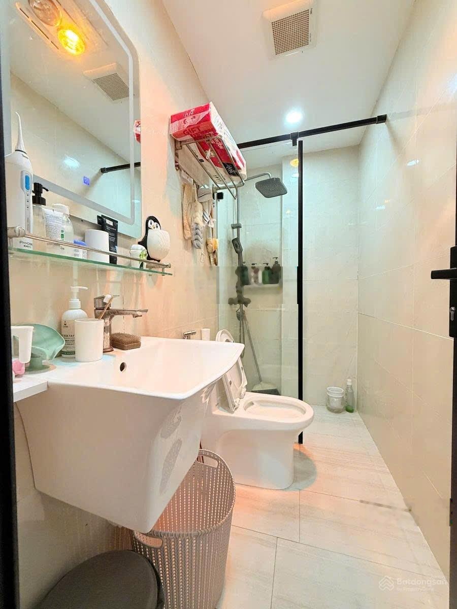 Siêu phẩm phố Đội Cấn,60m ra oto,SH quay đầu,nhà mới xây,phun nội thất,35m2*5T