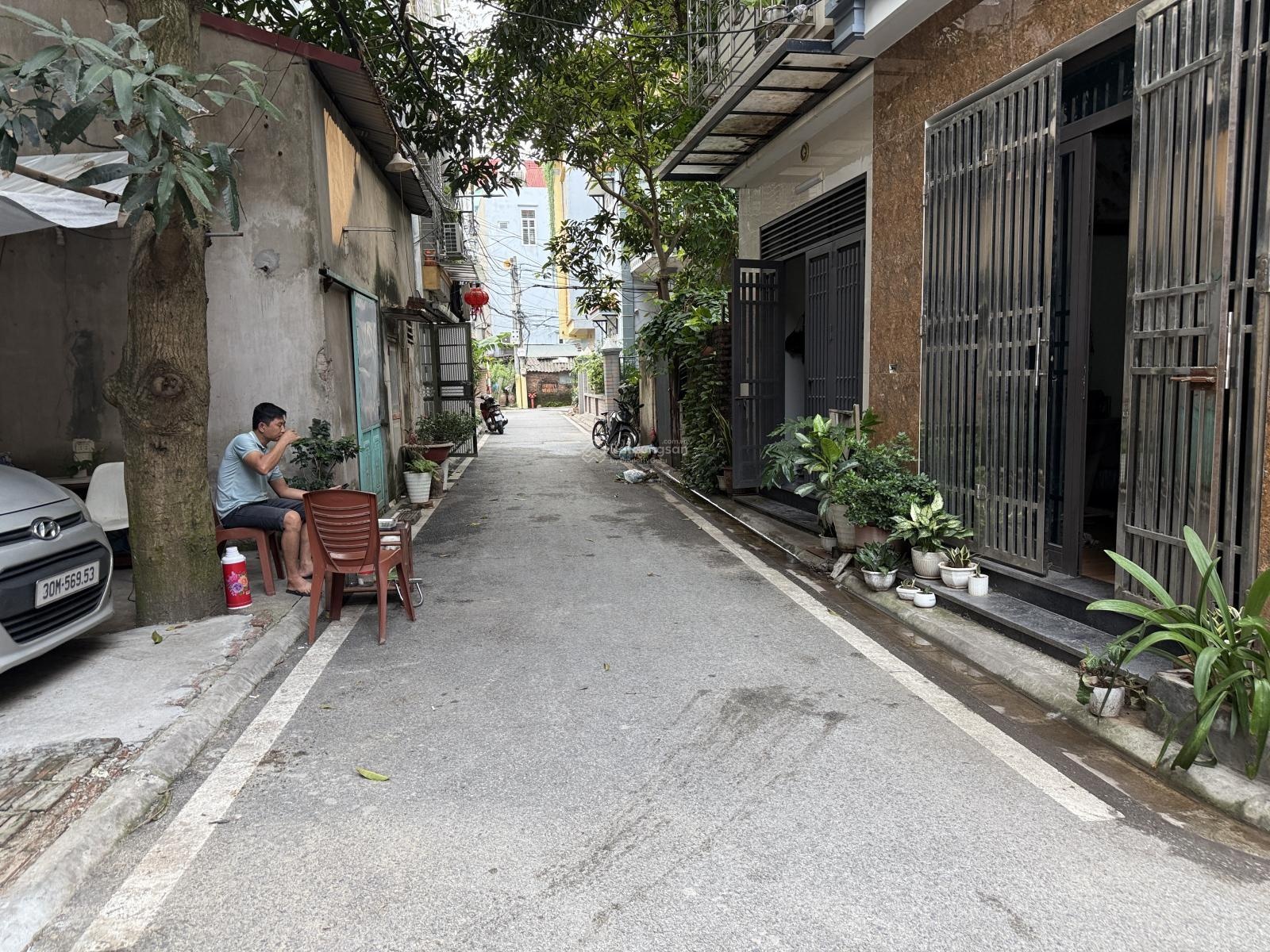 QUÁ RẺ - F0 đất full thổ cư 50m2 sát KĐT Việt Hưng, ngõ ô tô tránh, mặt tiền 4.8m - 7.5 TỶ